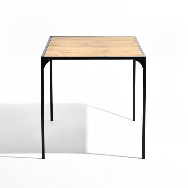 Dining Table with Sturdy Design and Sophisticated Look - Available in Dark and Espresso